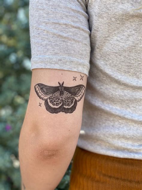 Night Moth Temporary Tattoo, Black Line Tattoo, Winged Insect, Bug ...