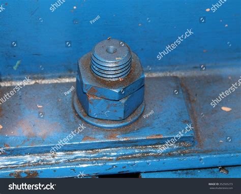 Flanges Nuts Bolts Stock Photo 352505273 | Shutterstock