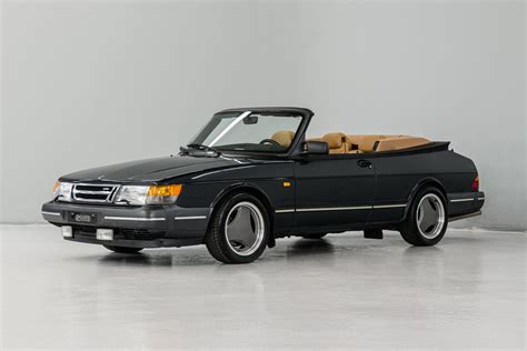 1994 Saab 900 | Auto Barn Classic Cars