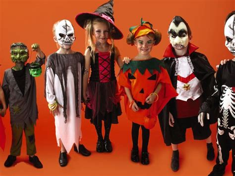 Halloween Costume Giveaway Provides Dozens of Kids with Free Costumes