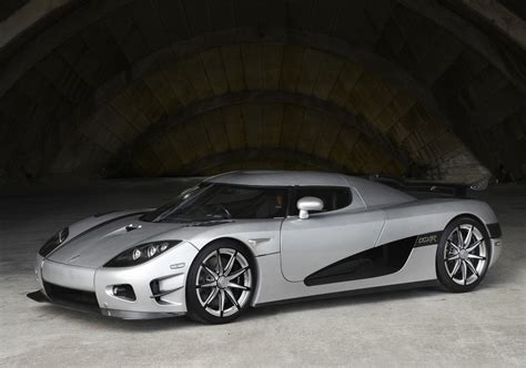 ROAD STAR CAR: Koenigsegg CCXR Trevita Specs Review Pictures