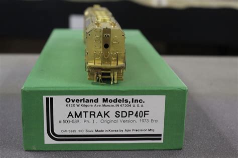 Overland Models 5885 Amtrak SDP40F #500-539 Ph.1 1973 Era HO scale ...