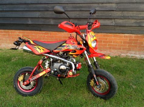 ***BRAND NEW*** ROAD LEGAL EXPLORER PIT BIKE 50cc ***ONLY ??500*** (inc VAT)