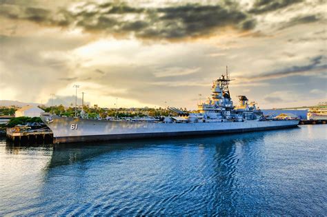 Uss Iowa Battleship Ww2