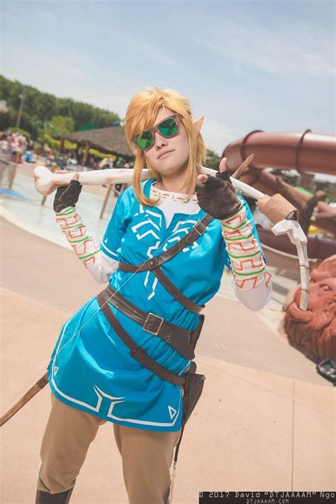 Link Cosplay pic by @DTJAAAAM | #DTJAAAAM #ColossalCon #ColossalCon2017 #BOTW #poolparty