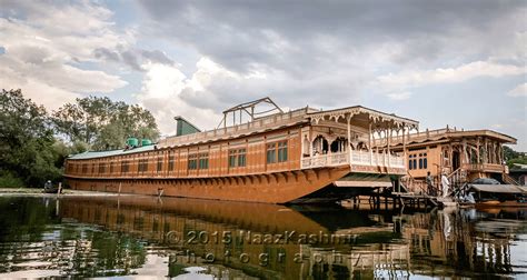 Naaz Kashmir: Naaz Kashmir is Best Houseboat in Srinagar