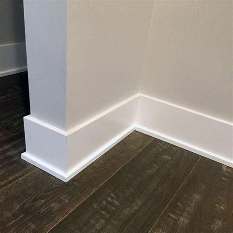 20++ Modern Baseboard Molding Ideas - HOMYHOMEE