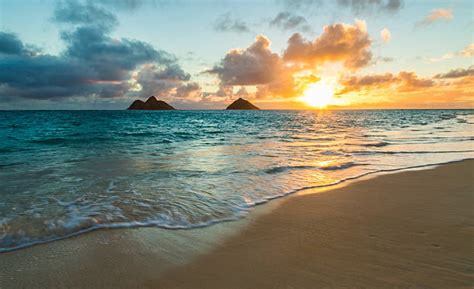 Lanikai Beach Stock Photos, Pictures & Royalty-Free Images - iStock