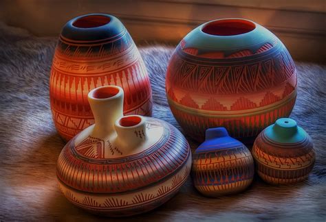 Navajo Nation Pottery | HDR creme