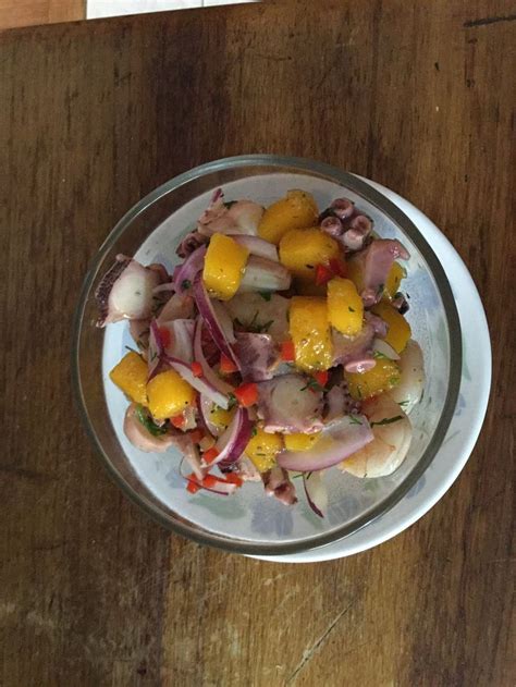 CEVICHE DE CAMARON Y PULPO CON MANGO | Ceviche de camaron, Platos ...