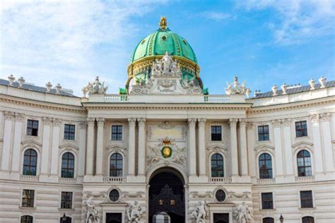 Hofburg Palace: A City Within a City | The Epoch Times