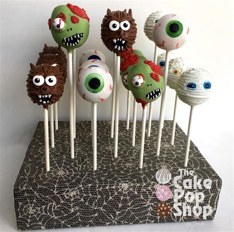 Halloween cake pops in full swing! Don't they look nice and creepy in my decorated @brpboxshop ...