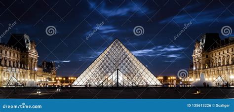 Louvre Museum at Night in Paris, France Editorial Photo - Image of ...