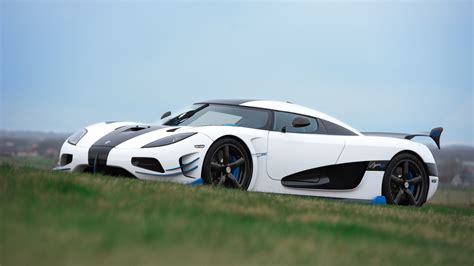 Koenigsegg Agera RS Photo Galleries | Motor1.com