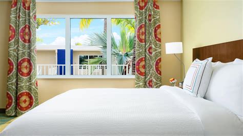 Key West Lodgings | Fairfield Inn & Suites Key West at The Keys Collection