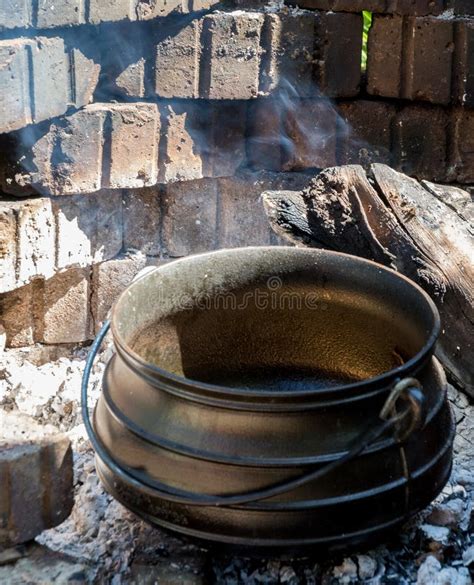 Traditional Afrikaner Cooking Method Outdoors Stock Photo - Image of campfire, cuisine: 179697786