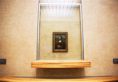 Louvre Museum Mona Lisa