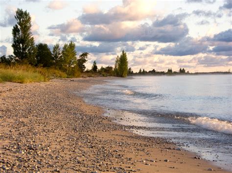 Great Lakes Islands - Lake Michigan and Lake Superior