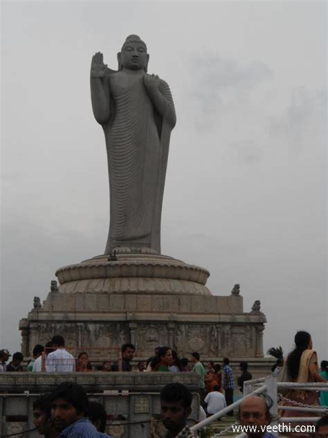 Buddha statue at Hussain Sagar Lake, Hyderabad | Veethi