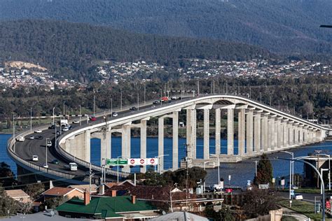 Tasman Bridge, from collapse to reconstruction - We Build Value