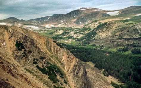 Archean Rocks of the Eastern Beartooth Mountains - IUGS