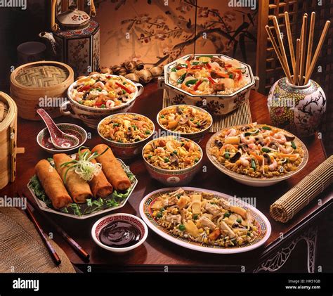 Chinese Banquet food dishes Stock Photo - Alamy