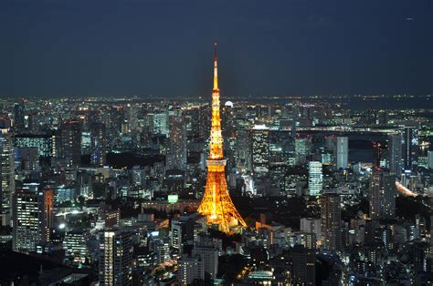 Tokyo Tower By Night : r/japanpics