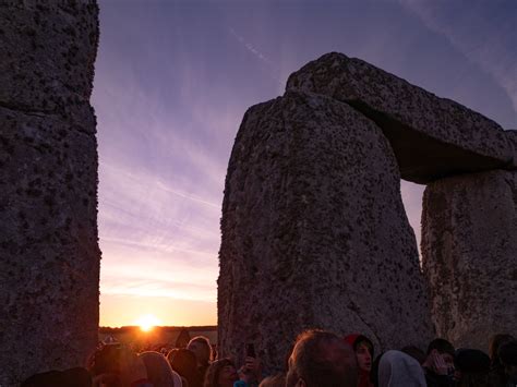 Summer Solstice at Stonehenge + 7 things you need to know for next time | When I Grow Up