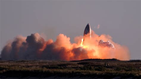 SpaceX Starship explosion: $216million Mars rocket EXPLODES as it ...