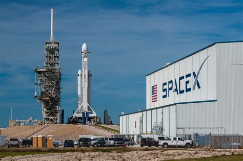 SpaceX Falcon Heavy launch: Rocket is vertical on launchpad, images - Business Insider