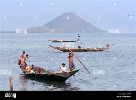 Chilika Lake, Odisha, India Stock Photo - Alamy