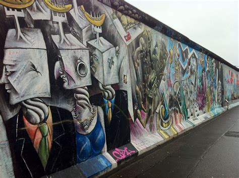 Berlin Wall Street Art | East Side Gallery