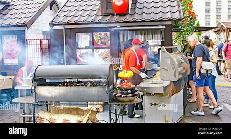 street food in Moscow, Russian Federation Stock Photo - Alamy