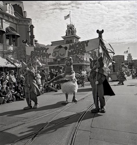 Mickey Mouse 50th Birthday Celebration 1978 - Disney Photo (43524705 ...