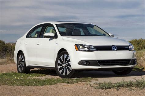 2014 Volkswagen Jetta Hybrid Specs, Pictures, Trims, Colors || Cars.com