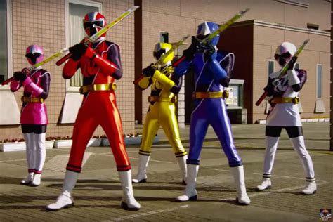 Nickelodeon Releases Teaser For 'Power Rangers Ninja Steel'