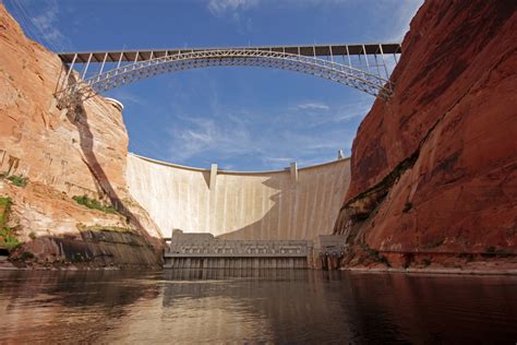 File:Glen Canyon Dam 2522.jpg - Wikipedia