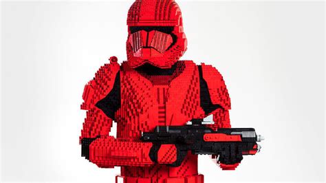 THE SITH TROOPER COMES TO LIFE – WITH OVER 34,000 LEGO BRICKS - TheForceGuide.com