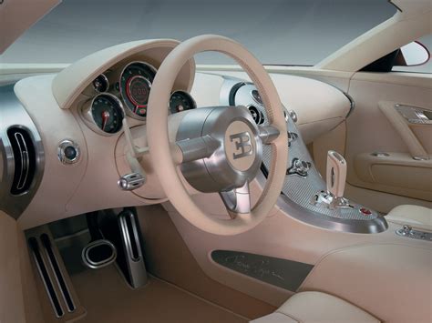 Fast Cars Online: Bugatti Veyron interior