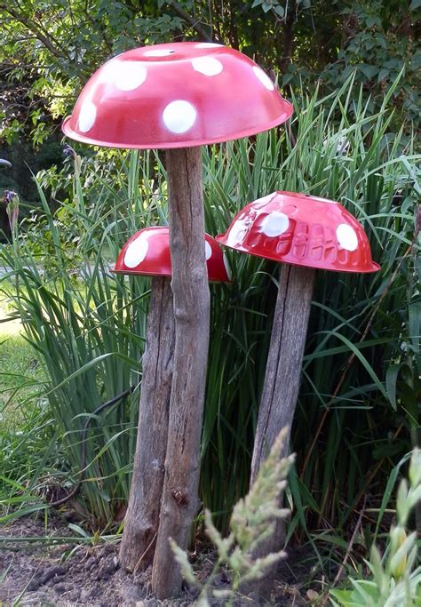 10 Creative Mushroom Projects for Your Garden