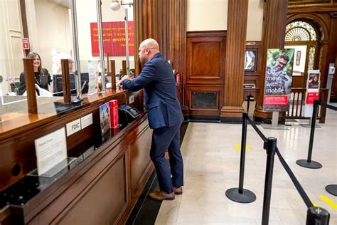 How Philadelphia's bank branch jobs have changed