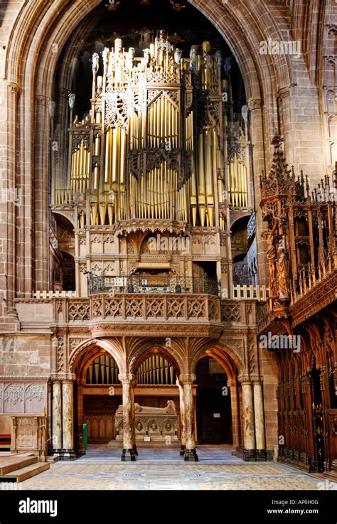 Organ in Chester Cathedral Stock Photo - Alamy