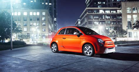 Fiat to Unwrap Electrified Version of 500 Small Car | WardsAuto