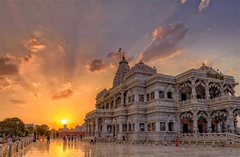 Prem Mandir Vrindavan Wallpapers - Top Free Prem Mandir Vrindavan Backgrounds - WallpaperAccess