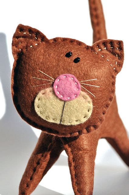 SL GINGER TOM | Felt cat, Felt diy, Felt crafts