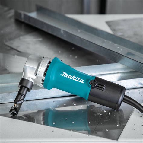 MAKITA Sheet Metal Nibbler, 16 Ga, 5.0 A, 120V - 1GUB5|JN1601 - Grainger