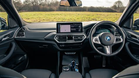 BMW iX3 Interior Layout & Technology | Top Gear