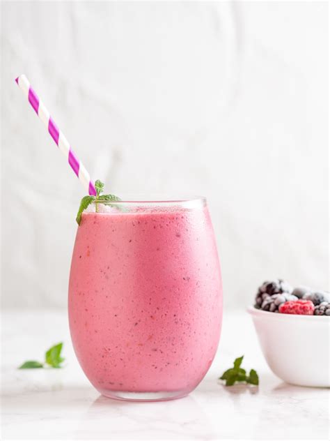 Pink Superfood Smoothie - Bio-Kinetics