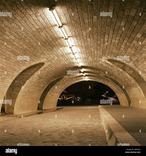 Empty tunnel, night Stock Photo - Alamy