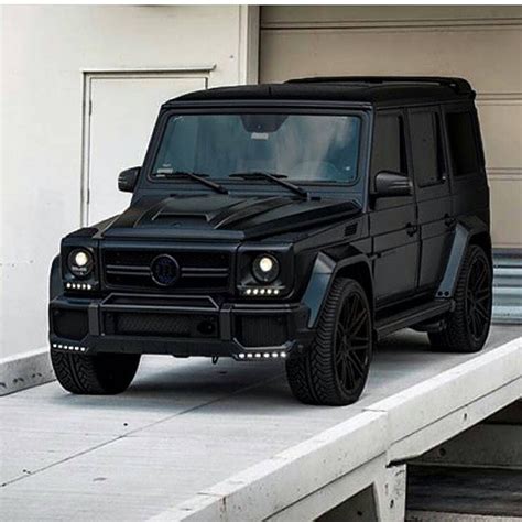 Rich Kids Spotted Image / Video BlackPanther 💀 @classy.gentleman | Luxury cars mercedes ...